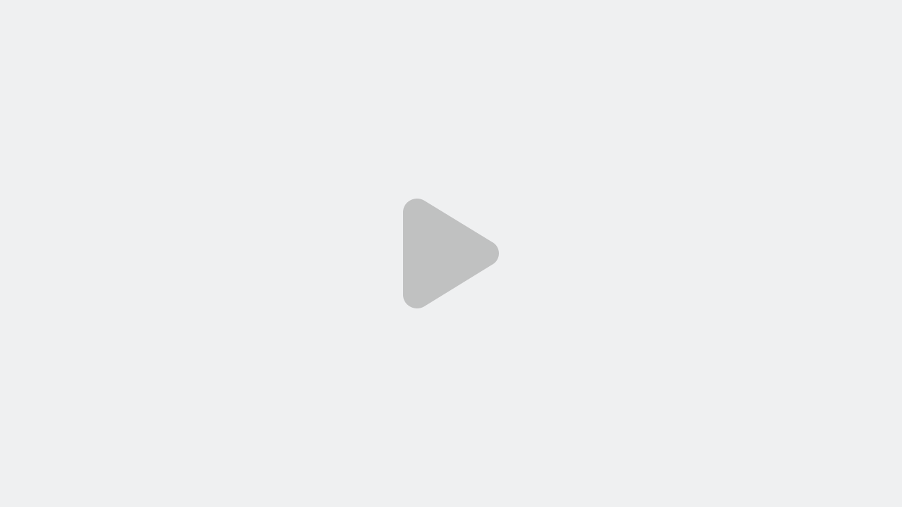freepik__a-dynamic-concert-scene-unfolds-as-the-lead-guitar__79927.mp4